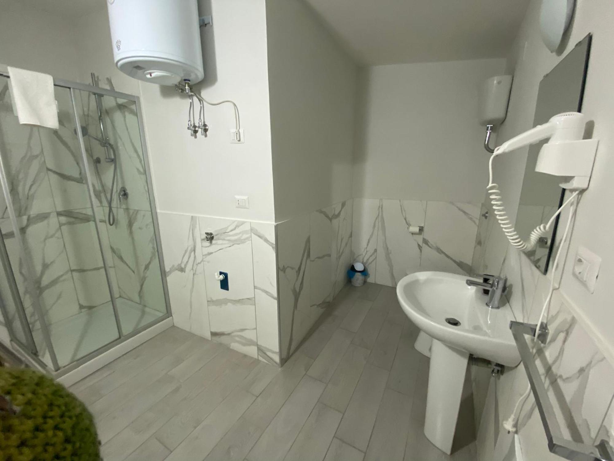 B&B Loretta Marcianise Bagian luar foto