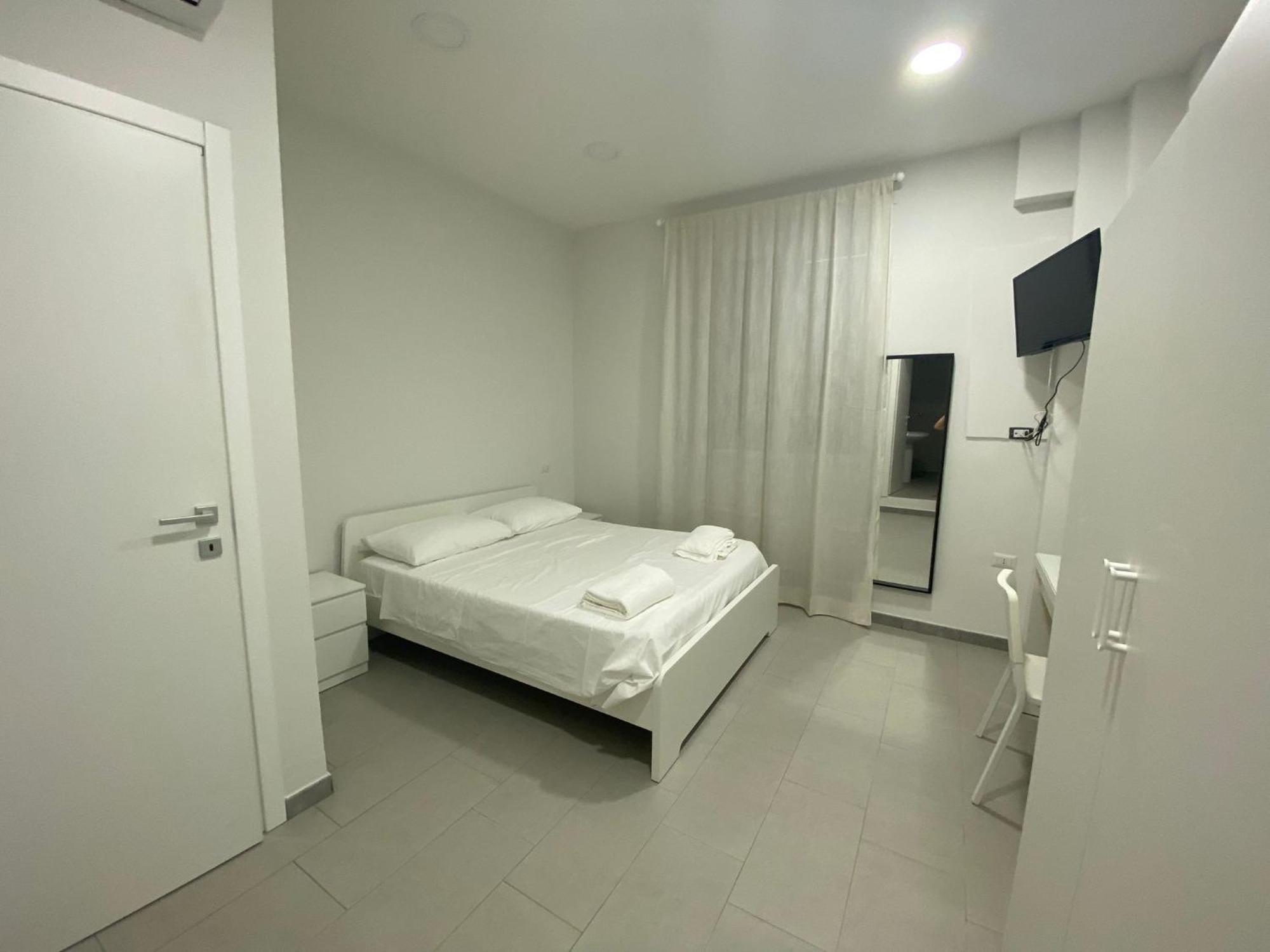 B&B Loretta Marcianise Bagian luar foto